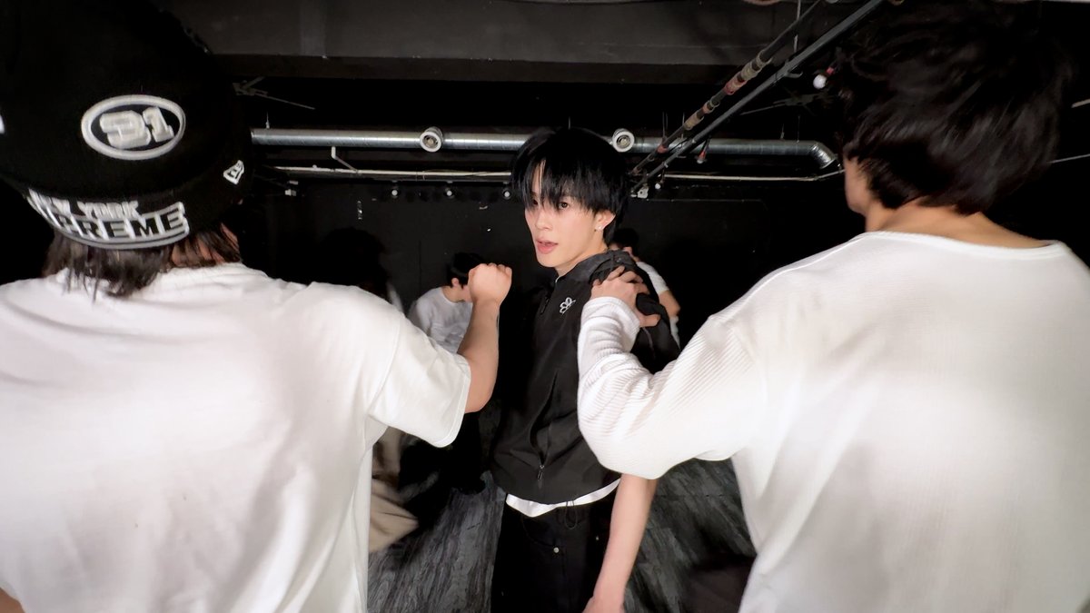 VERIVERY_OFFICIAL tweet media