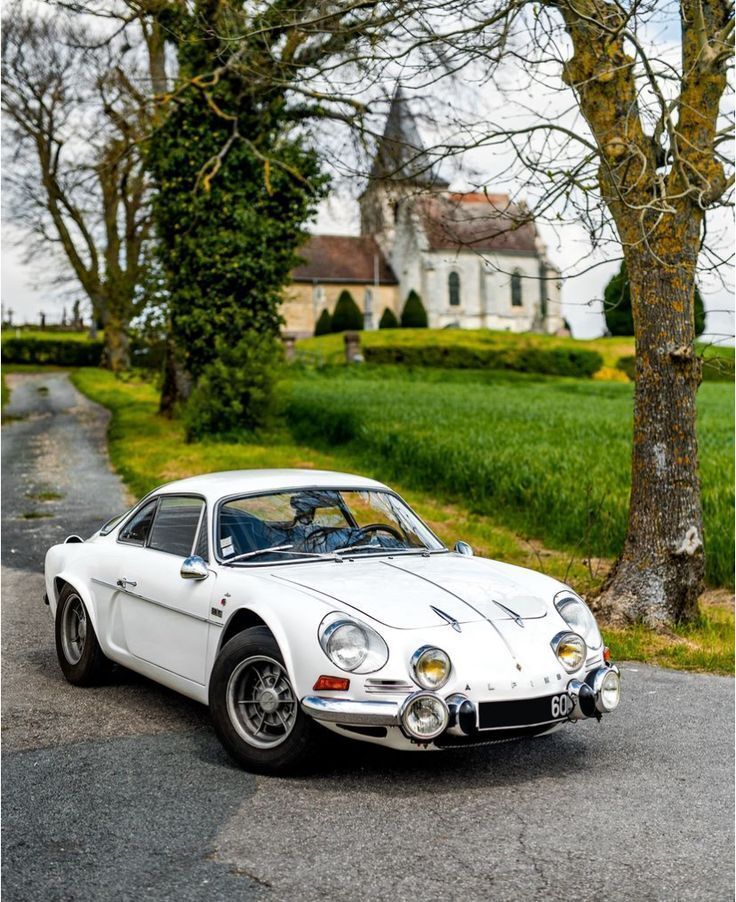 Retromania4ever's tweet image. 🟦⬜🟥 Renault #Alpine A110 berlinette