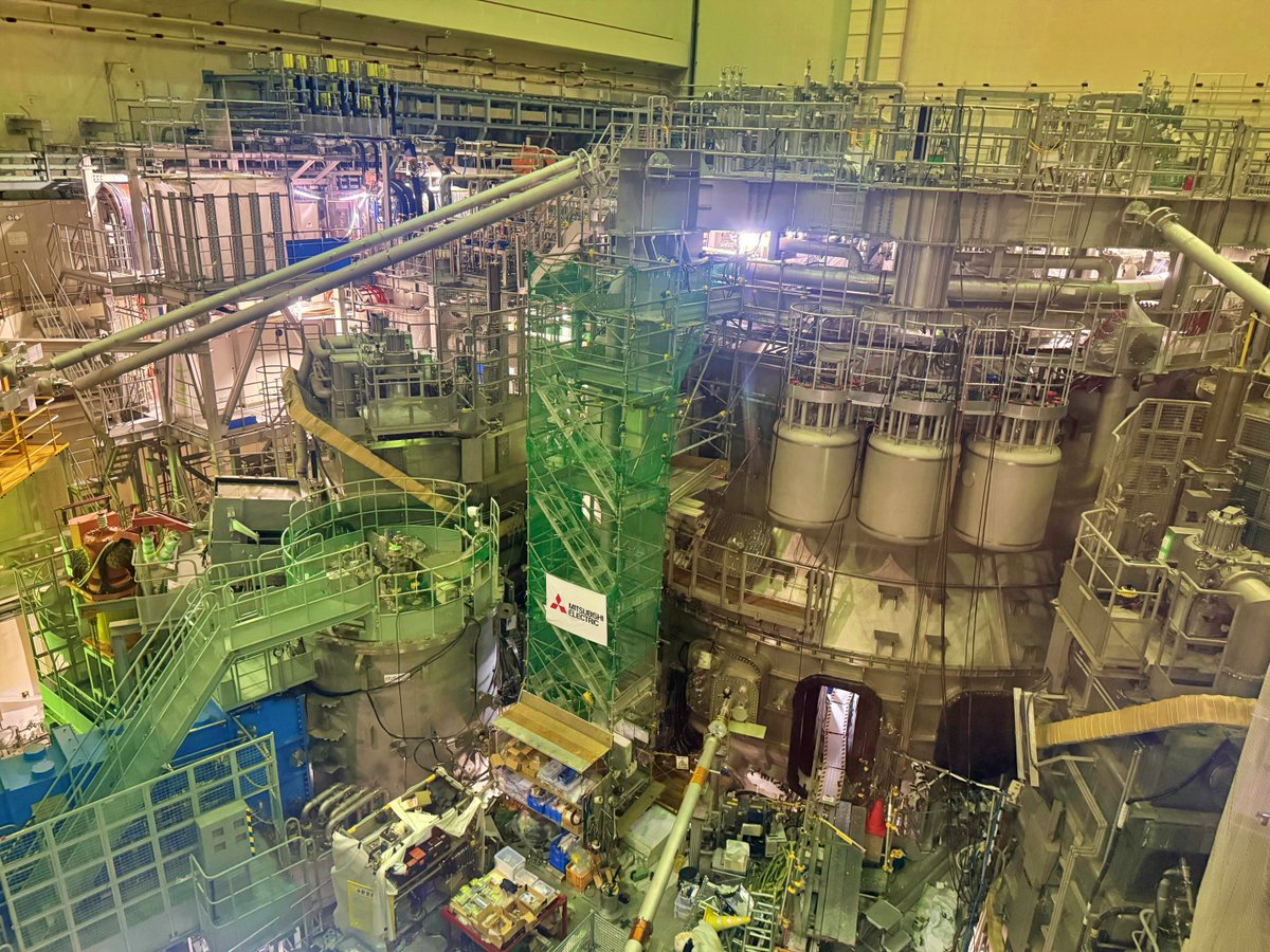 kenichirouchida's tweet image. フュージョンエネルギー（核融合）の視察に行ってきました。

正直、「未来の話」だと思っていましたが違いました。

すでに
👉 国家間の産業競争
が始まっています。

そして驚いたのは
大企業ではなく
中小企業の技術が支えているという現実。

板橋区の企業も関わっています。