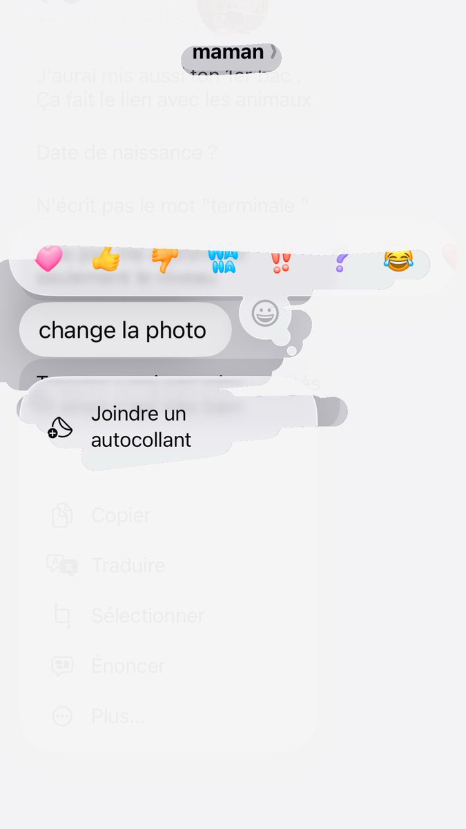 dindondelfarce's tweet photo. j’ai montré mon CV à ma mère … https://t.co/ll4L8rvXlJ