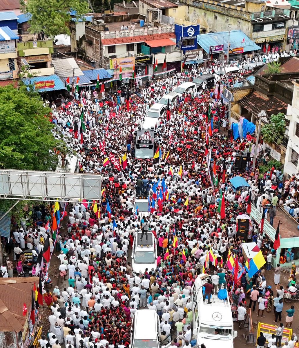 Lakshmi Subramanian tweet media