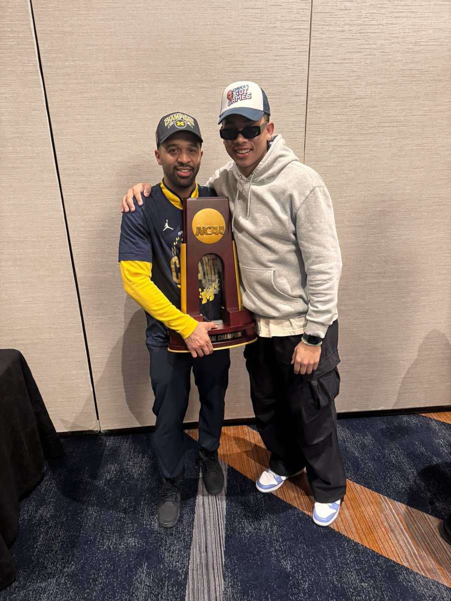 Chris Pearl tweet media