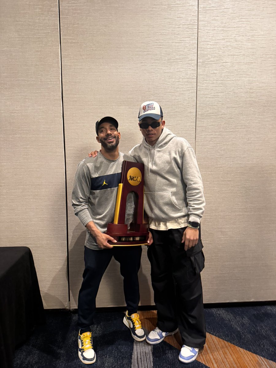 Chris Pearl tweet media