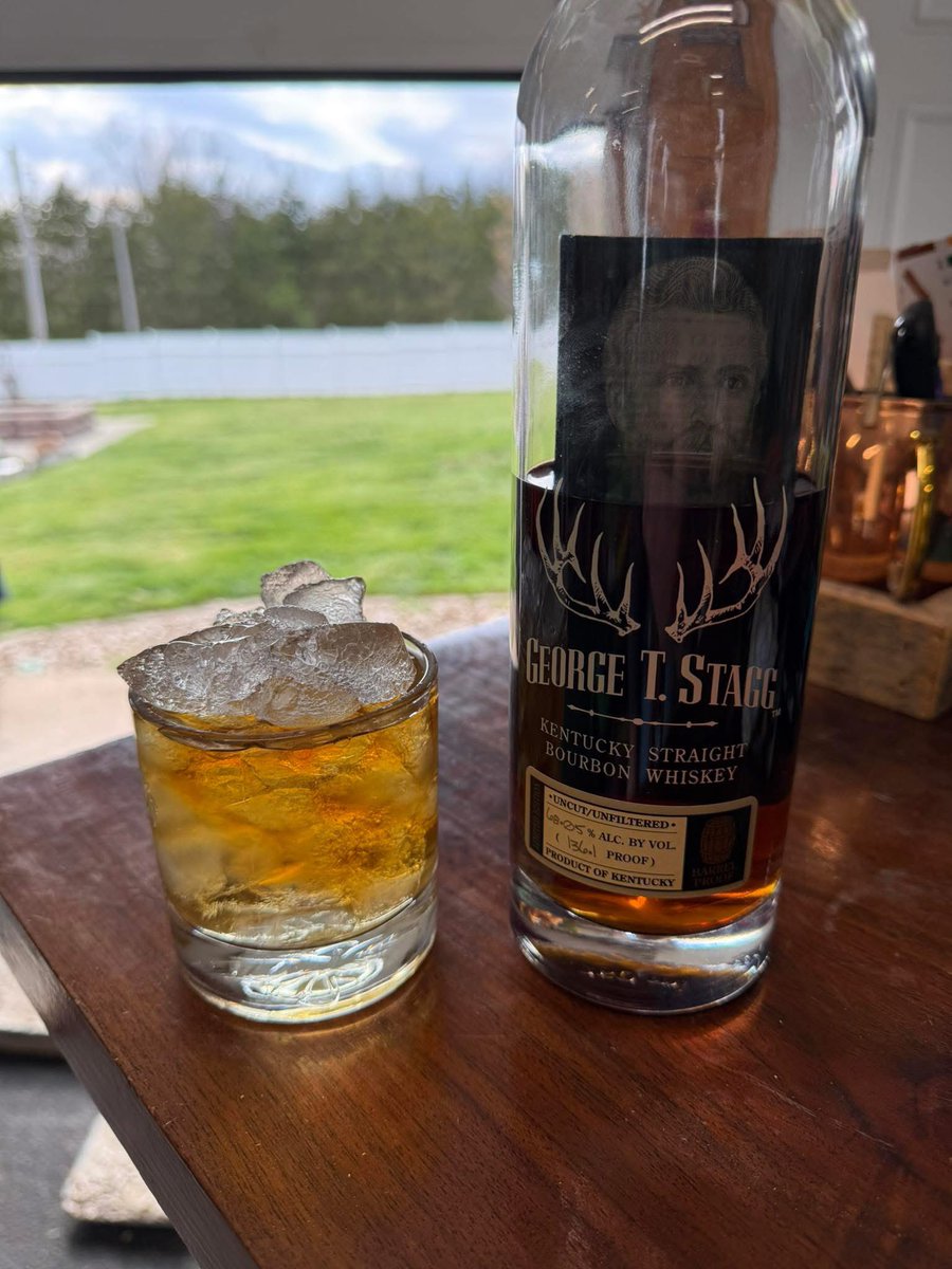 bourbonwhi55063's tweet image. Happy Birthday to me! Such a fine bottle