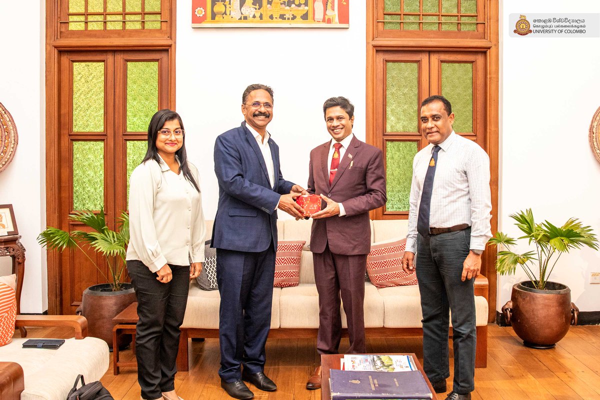 University Colombo tweet media