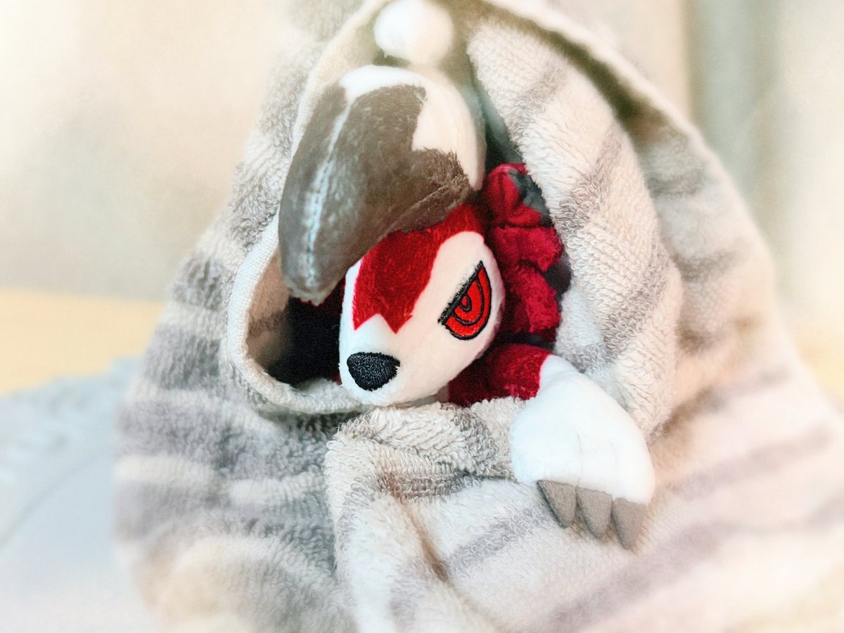 といろ tweet media