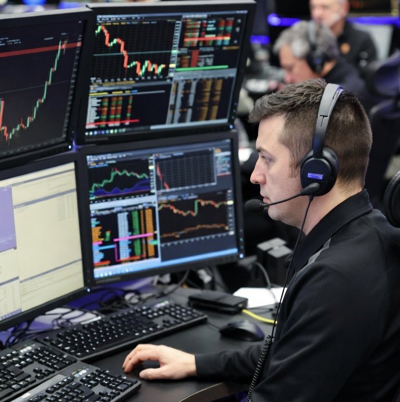 Steve Burns tweet media