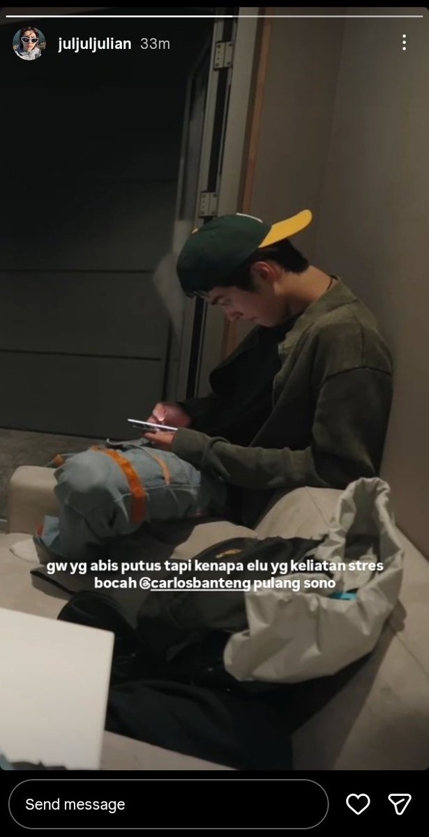 thousolvo's tweet image. kisah cinta masa sma dan huru-haranya : presented by carlos &amp;amp;&amp;amp; bella, #keonsuni