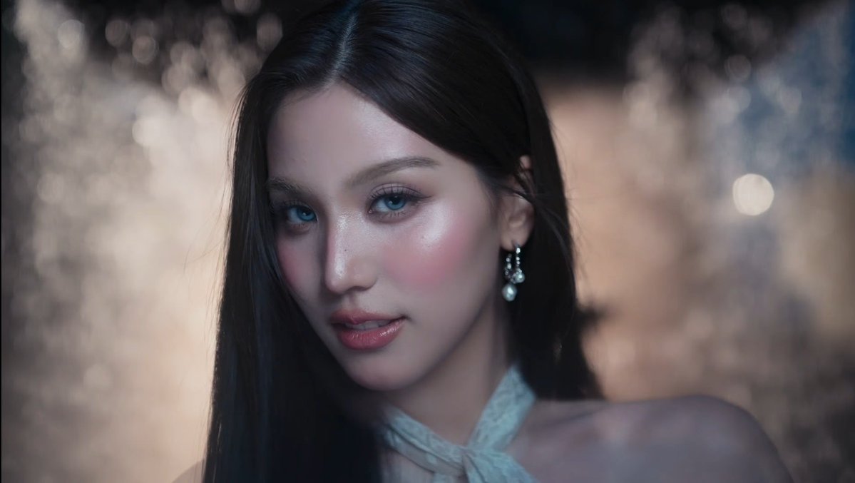 imมาโป εїз💙 tweet media