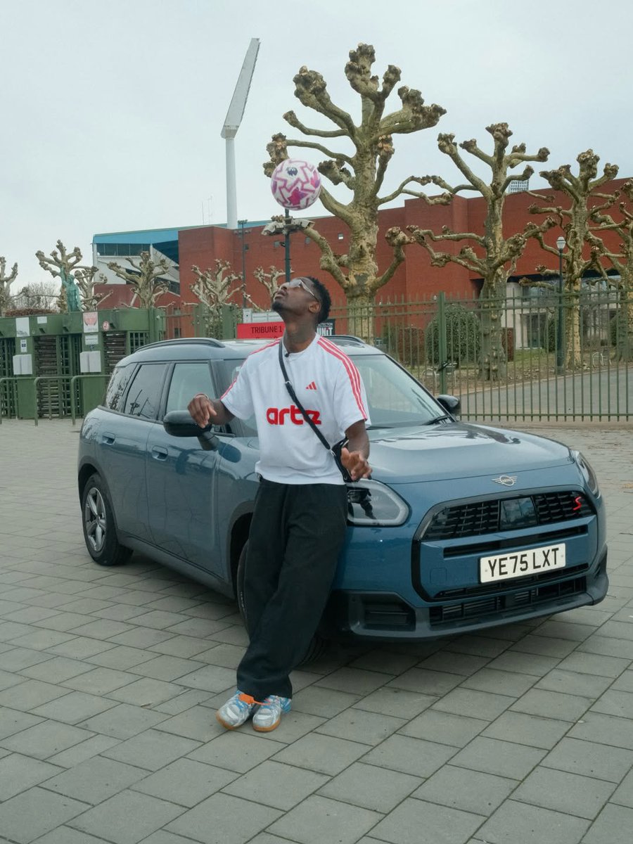 saintjidz's tweet image. Euro Road Trip In The @miniuk Countryman
The Route: London → Paris → Brussels → Dam → Dortmund #ad
2 Full Tanks
5 Countries
Stade de France 🇫🇷
King Baudouin Stadium 🇧🇪
Johan Cruijff Arena 🇳🇱
Signal Iduna Park 🇩🇪
For the football fans 🌍
...
#bvb #mini #travel #roadtrip