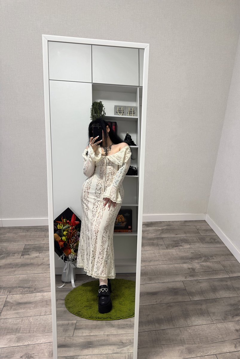 Щось гортаю стрічку і не бачу жодного збору, тож накидайте під пост актуальні банки, будь ласка, і не забудьте задонатити на цитований