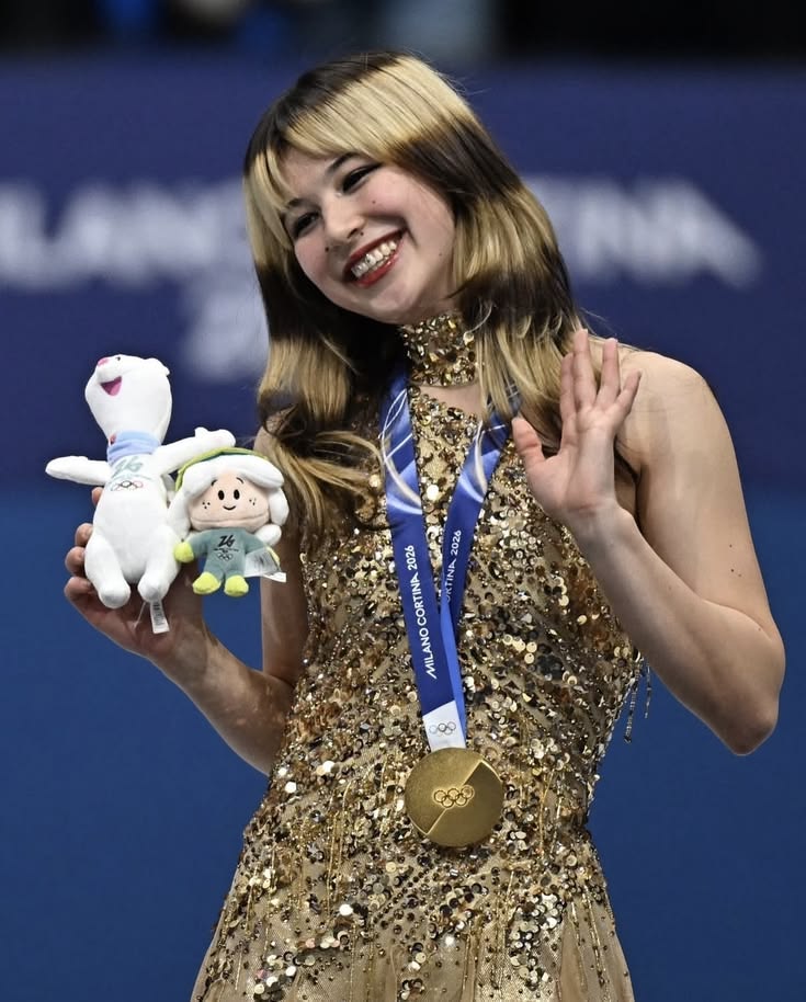 ITZY BASE tweet media