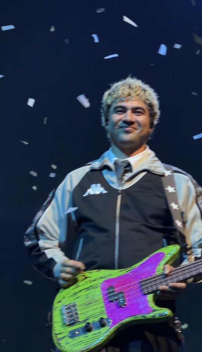 ✰ʞlᴉɯsʇɐƆ✰ #1 CALUM’S ASS PROTECTOR tweet media