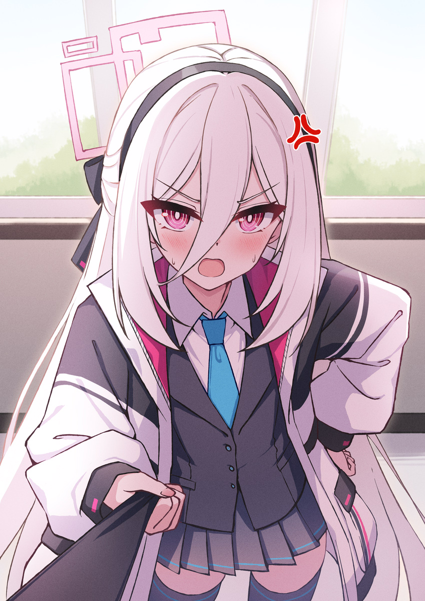 maru.selinn tweet media