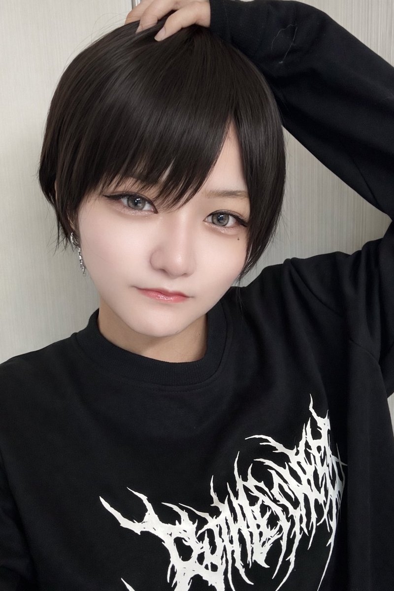 naoko_msr's tweet photo. 女全員切るから付き合おー https://t.co/i5CQ2qV4Ym