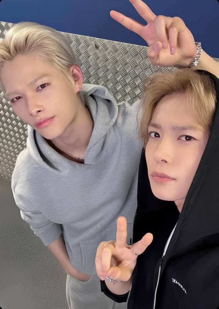 ؘ sevEN tweet media