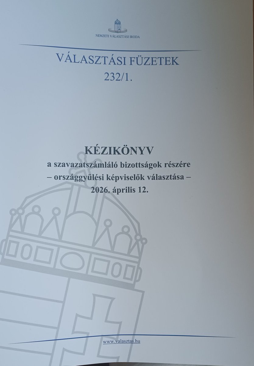 Agyaszült Esztelen tweet media
