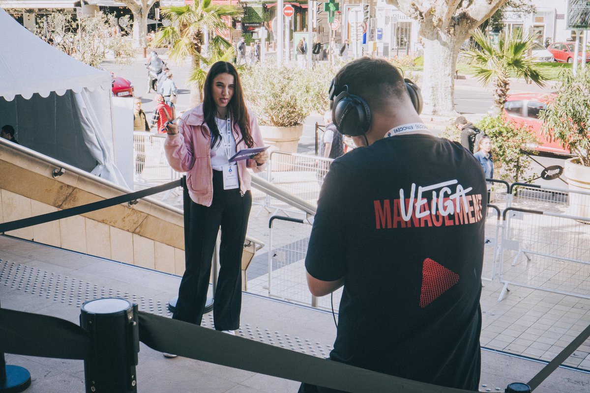 Carlita crypto tweet media