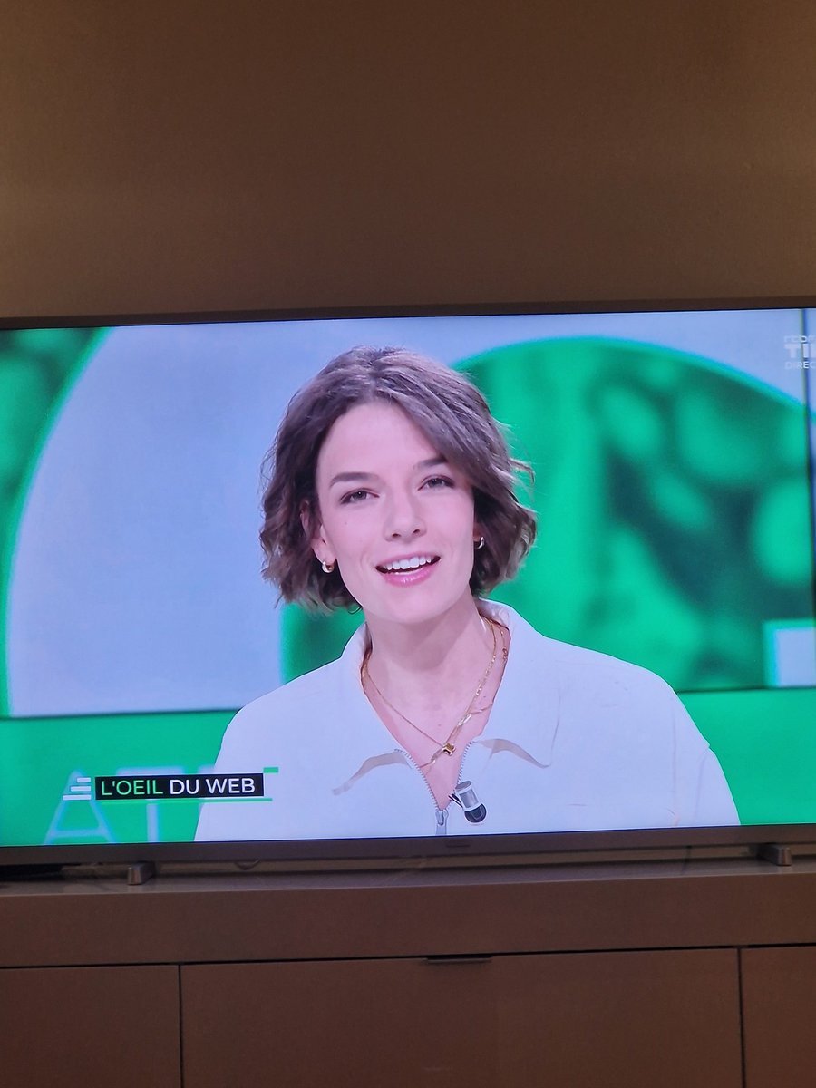 dbm_1006's tweet photo. @SerenityCoxTO seems to be on Belgian tv https://t.co/hSudHI4Uy5