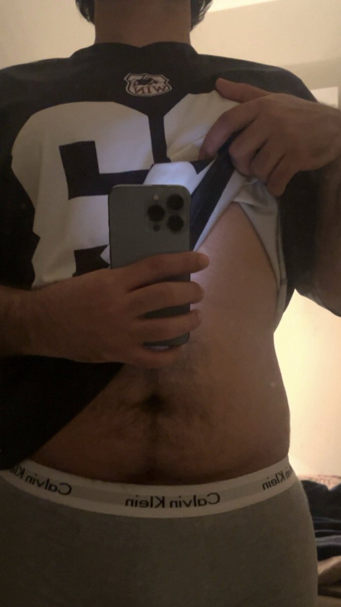 caIlmeddaddy's tweet photo. 👅 https://t.co/FgJvKm8eHx
