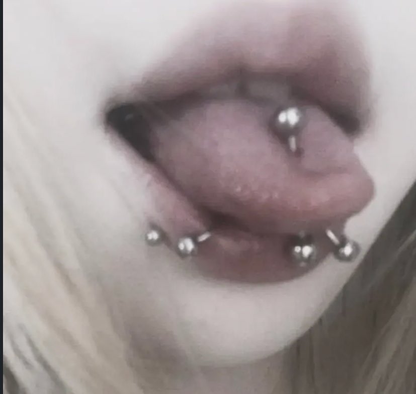 ☥ 𝔡𝔢𝔠𝔞𝔩𝔦𝔲𝔰 ☥ tweet media