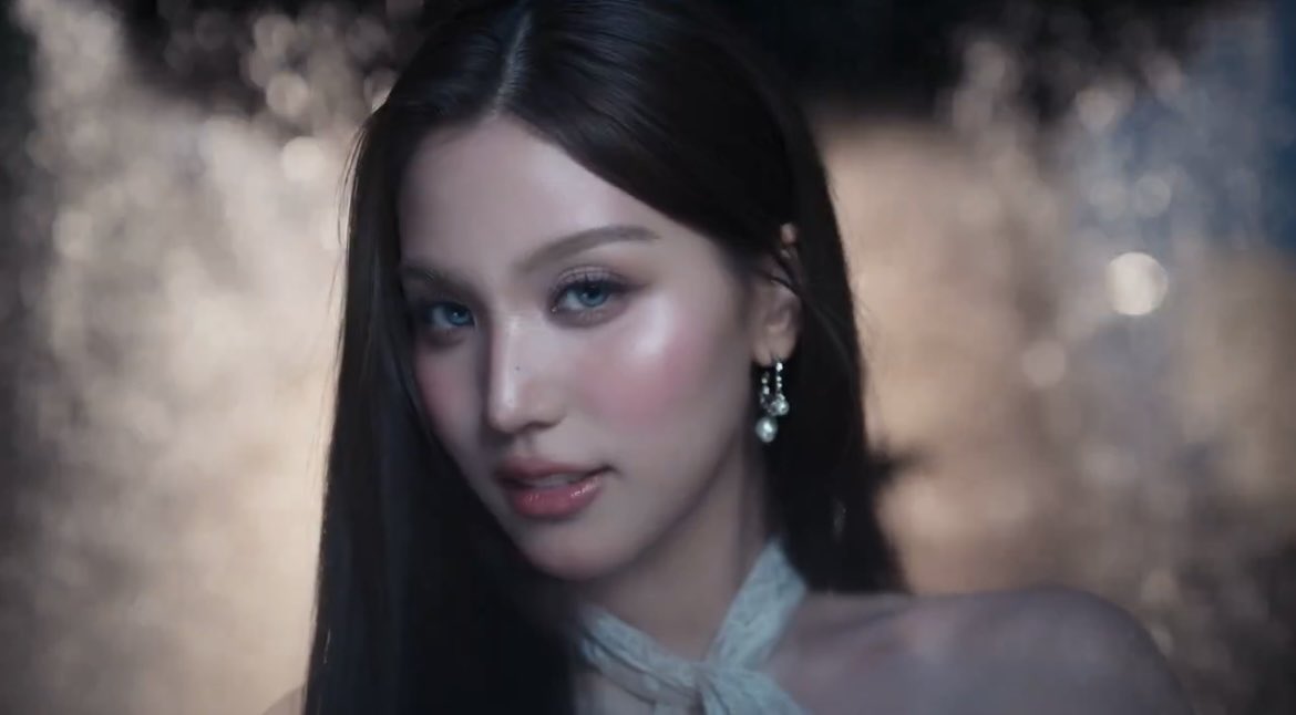 nina ft.firstfruit tweet media