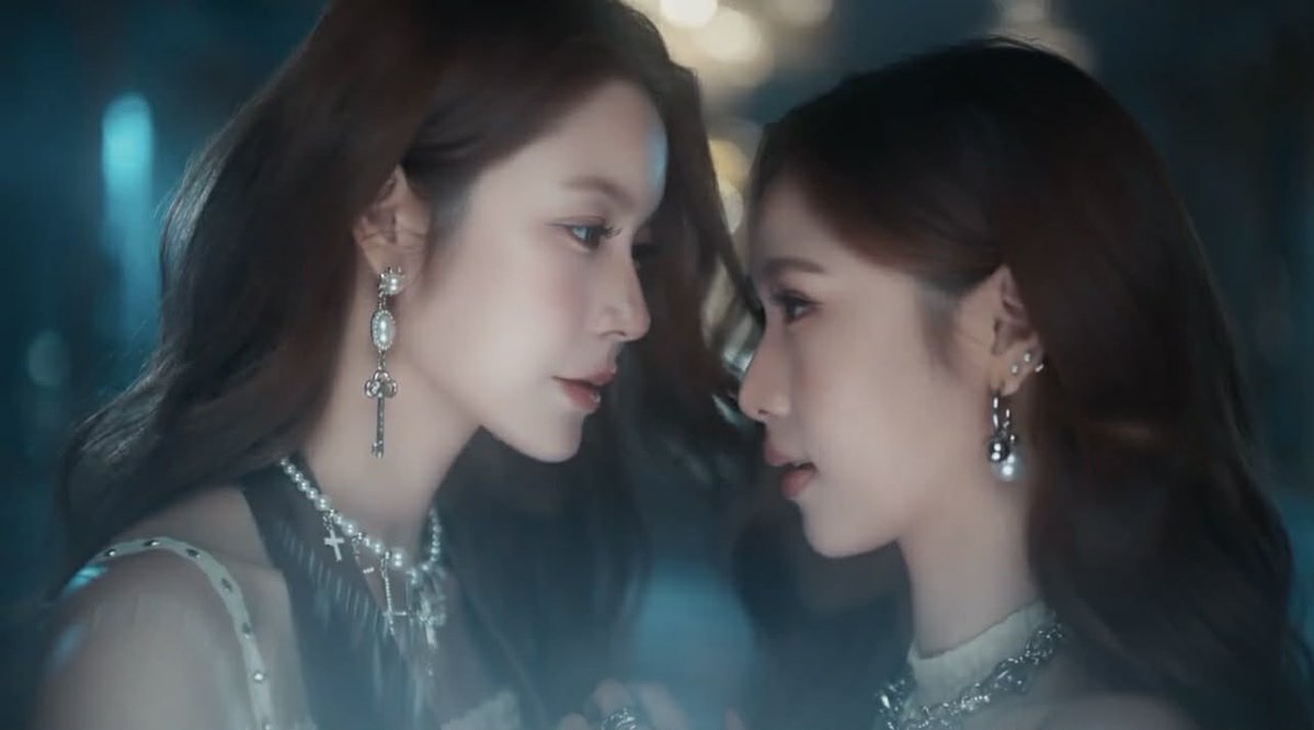 con gà của otp 🐔 tweet media