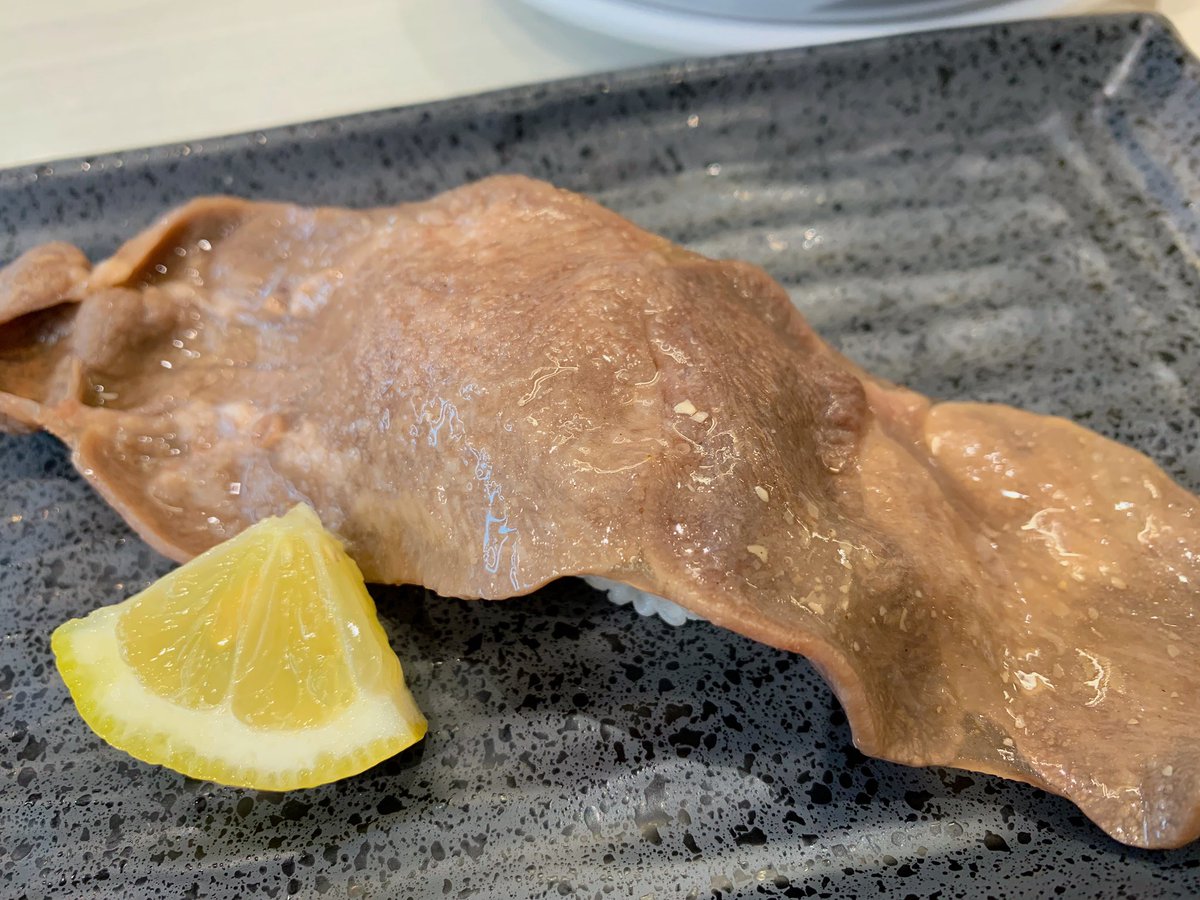 ドミニク tweet media