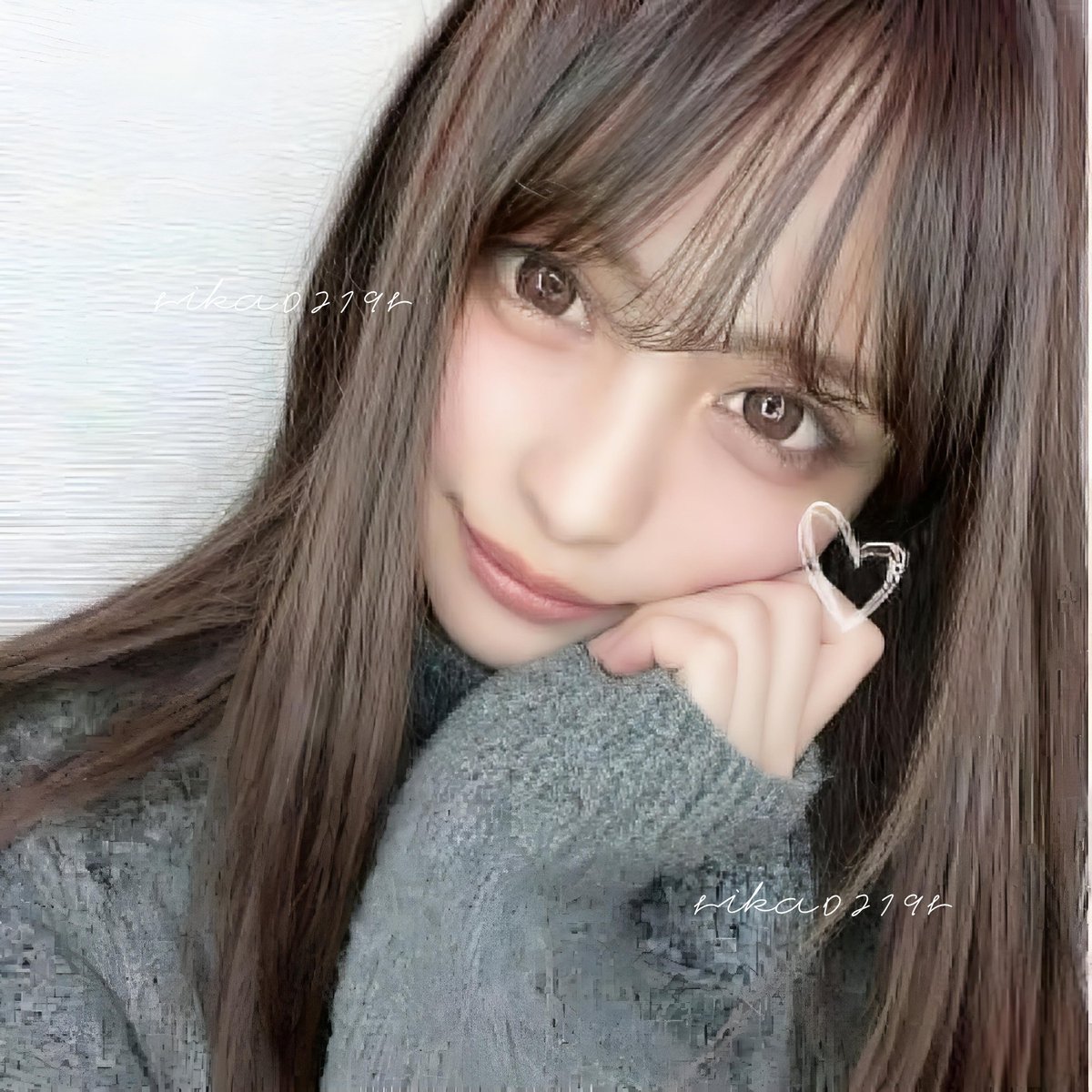 りか tweet media