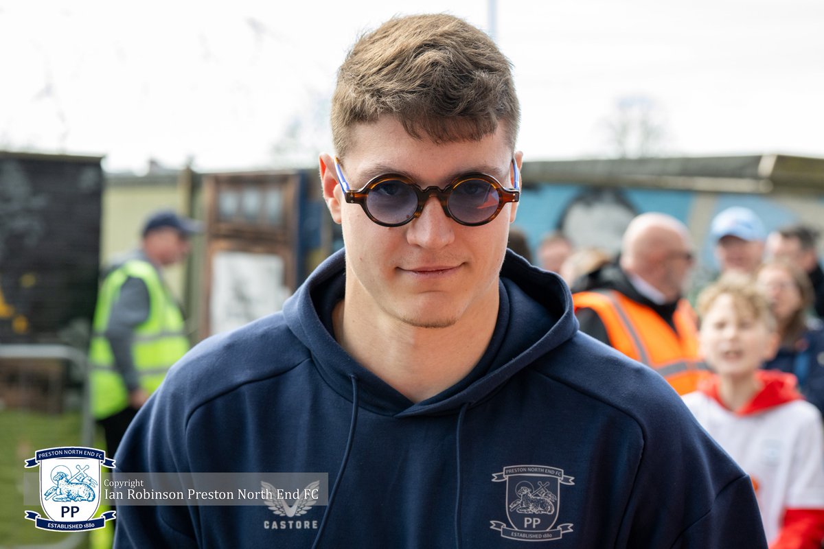 SnapperIan's tweet photo. 250th appearance for Brad Potts, scoring after a long injury layoff.. that’s what it means. A dodgy set of shades and the sun was finally shining for a home game at Deepdale @pnefc #pnefc https://t.co/KgcU0u6aE5