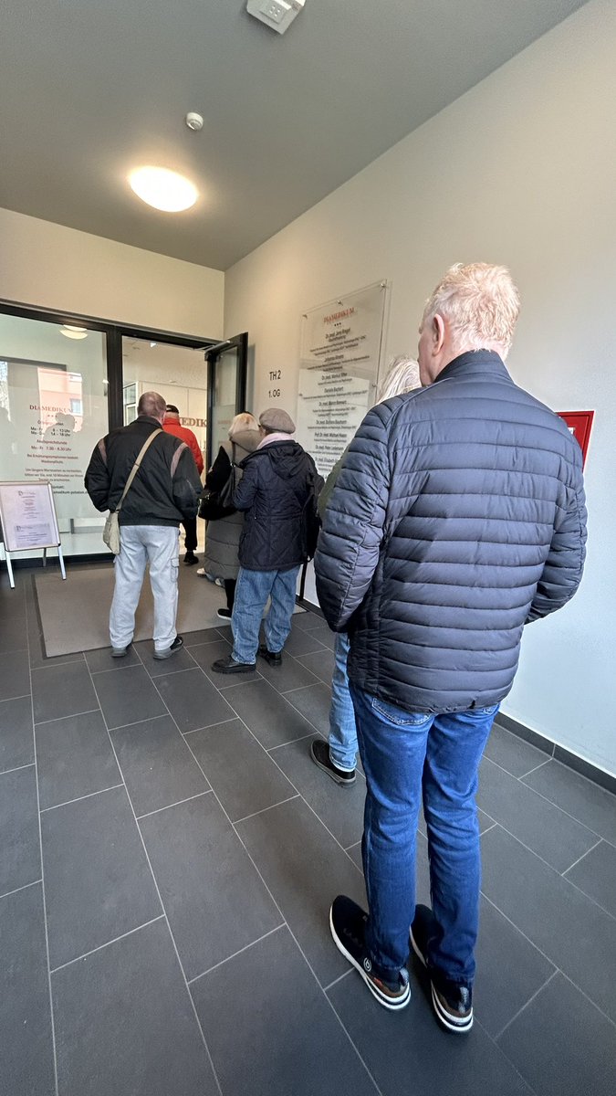 ausländer 💎 tweet media