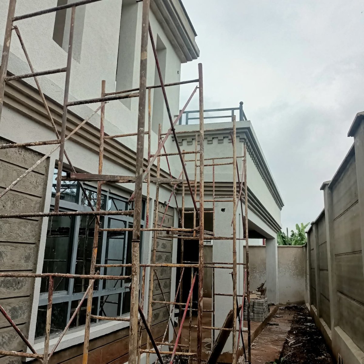 okudodbLtd's tweet photo. Your dream home starts here.
Design. Build. Deliver.
📲 Talk to us today: 0706383567
#Contractor #DesignAndBuild #ConstructionContractor #ArchitecturalDesigns https://t.co/dIRwzaCY8W