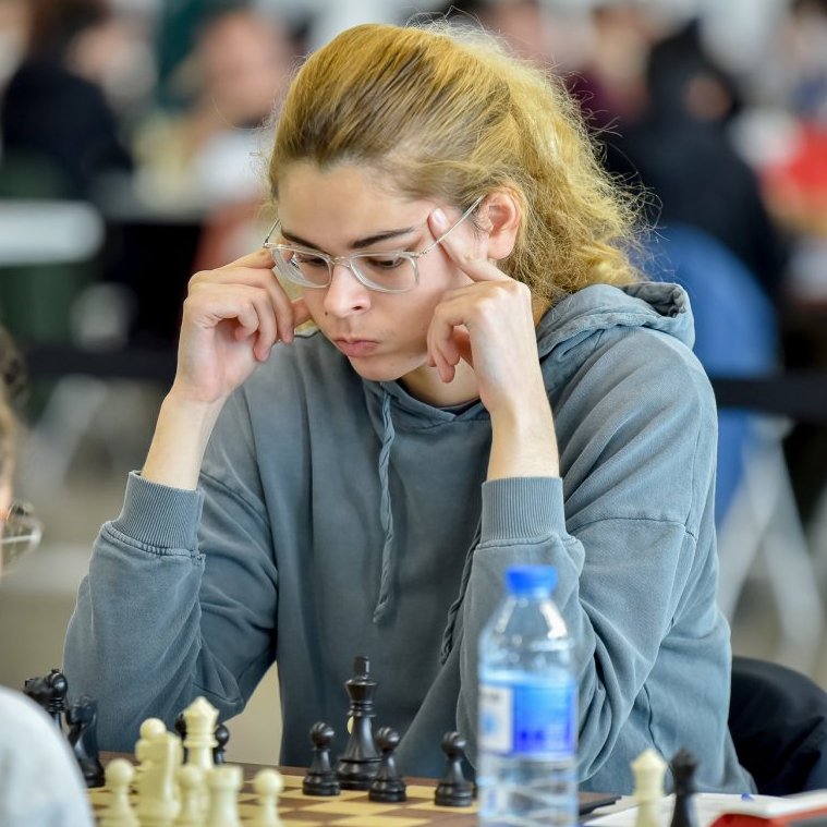 Women's Chess Coverage tweet media