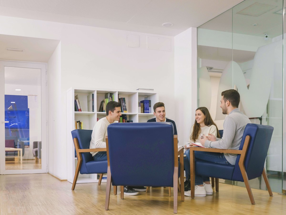 MasterHomeResi's tweet photo. 🎓 ¿Buscas residencia en Madrid para el curso 2026-2027?
MasterHome Madrid es ideal para universitarios, opositores, estudiantes de máster, posgrado y jóvenes profesionales.
Cerca de IE, UCM, UPM, Nebrija, ICADE-ICAI, ESIC y EAE.
📩 Reservas abiertas
#ResidenciaUniversitaria https://t.co/ElRLMRzu13