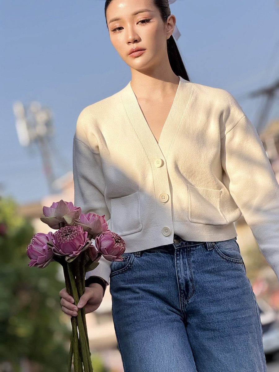 ginnynatnicha tweet media