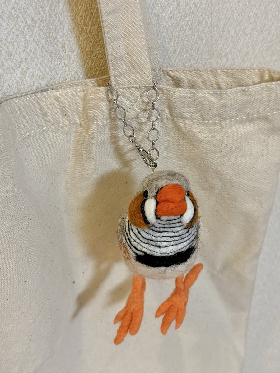 おかめのほっぺ. ズグロシロハラインコ バッグチャーム 羊毛フェルト ぬいぐるみ おかめのほっぺ. ズグロシロハラインコ バッグチャーム 羊毛フェルト