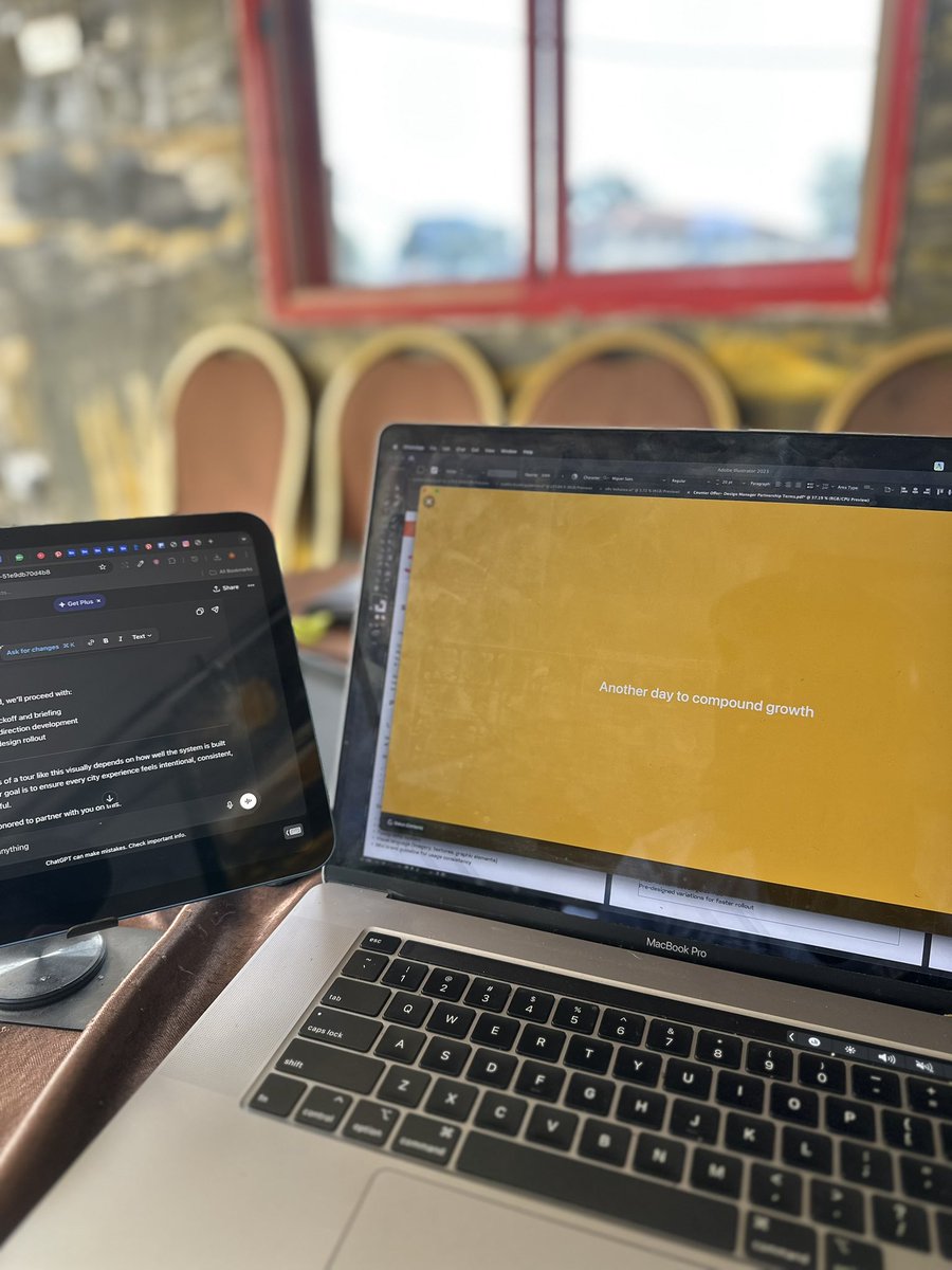 That orange Guy tweet media