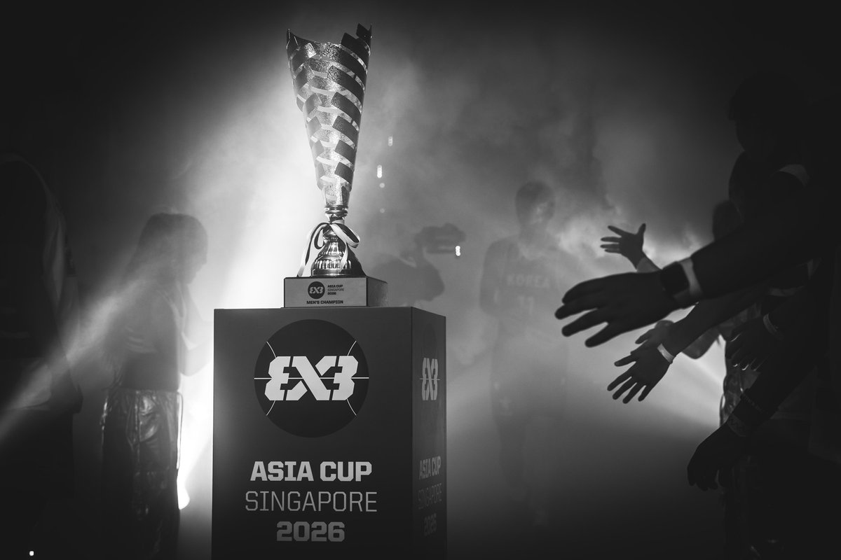 FLY Magazine tweet media