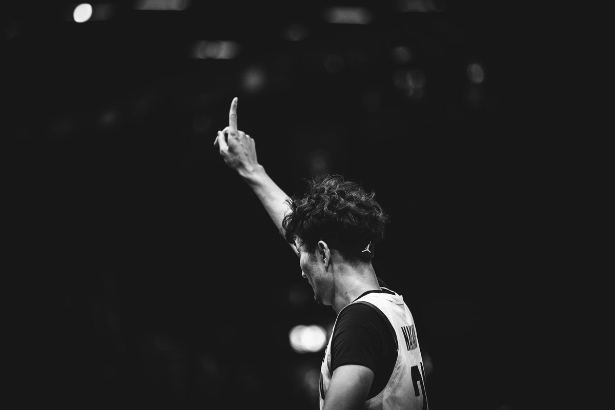 FLY Magazine tweet media