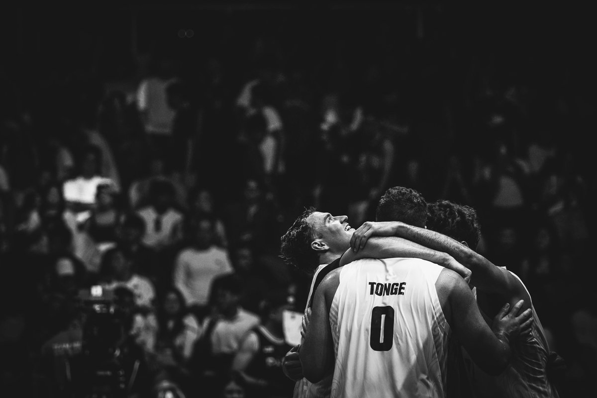 FLY Magazine tweet media