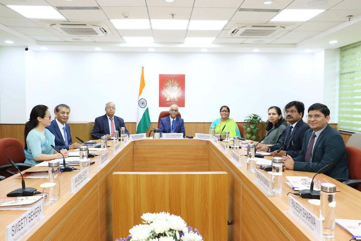 India_NHRC's tweet photo. NHRC, India organised a meeting of the Core Group on Right to Food and Nutrition on the theme 'Tackling Food Adulteration in India: Understanding the Scale, Challenges and Reforms.' May like to refer to the press release at: https://t.co/vIC9V5hLG0 @PIBHomeAffairs @ANI @PTI_News https://t.co/F9P15Dgujo
