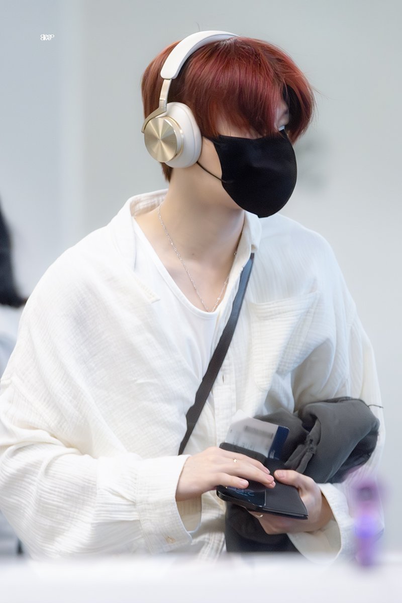 deep dive tweet media