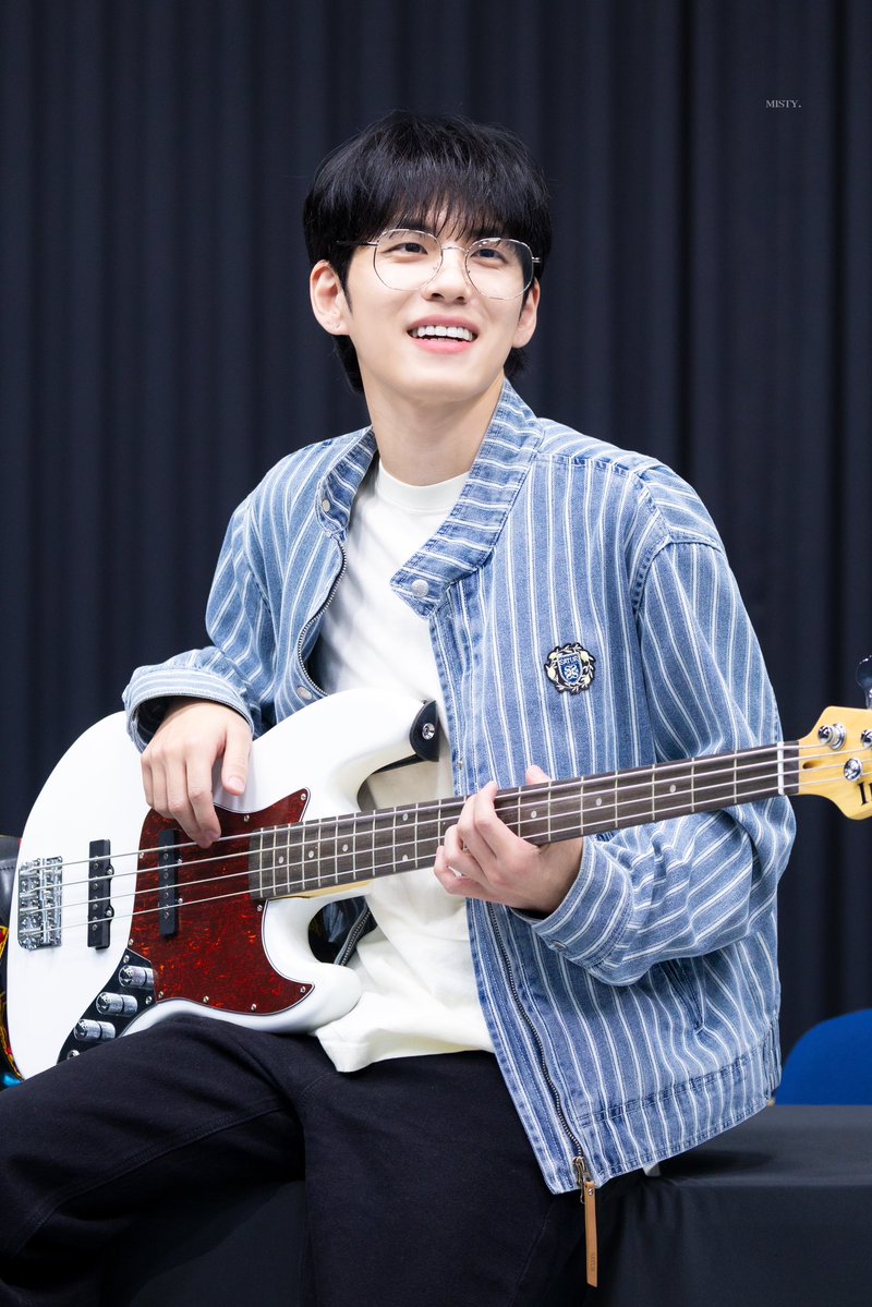 온빛★ tweet media