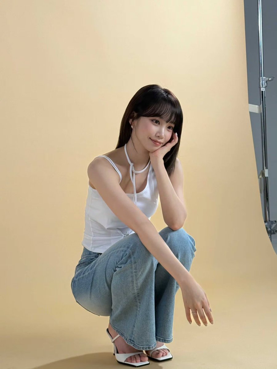 le sserafim pics tweet media