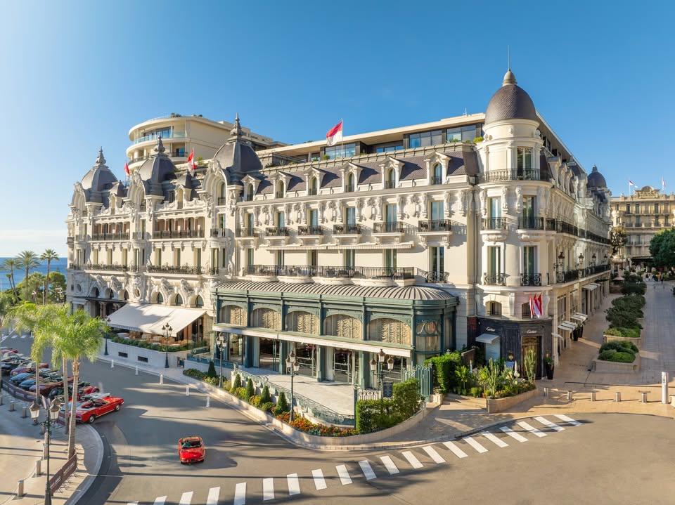 MonteCarloSBM's tweet photo. We are proud to celebrate Dominique Lory, Executive Chef of the Hôtel de Paris Monte-Carlo, awarded the Gault&amp;Millau d'Or 2026. A recognition that honors his talent, creativity and dedication of his teams. https://t.co/4K0Y2ajDxw