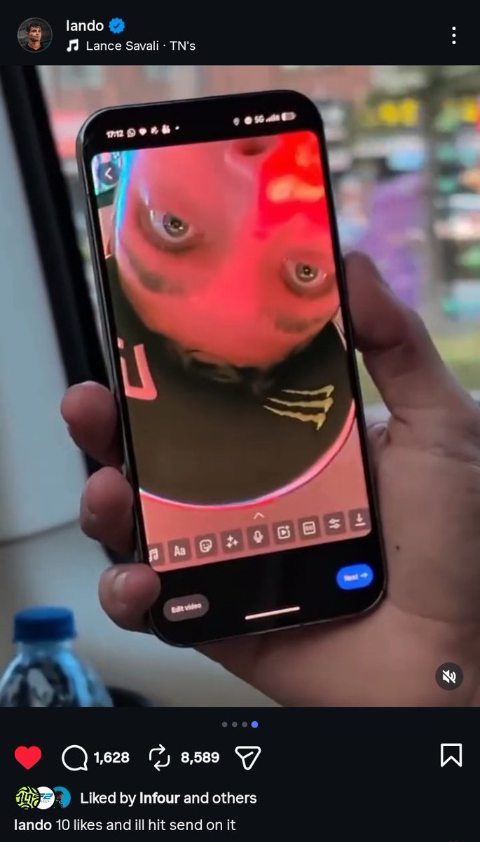 charlette tweet media