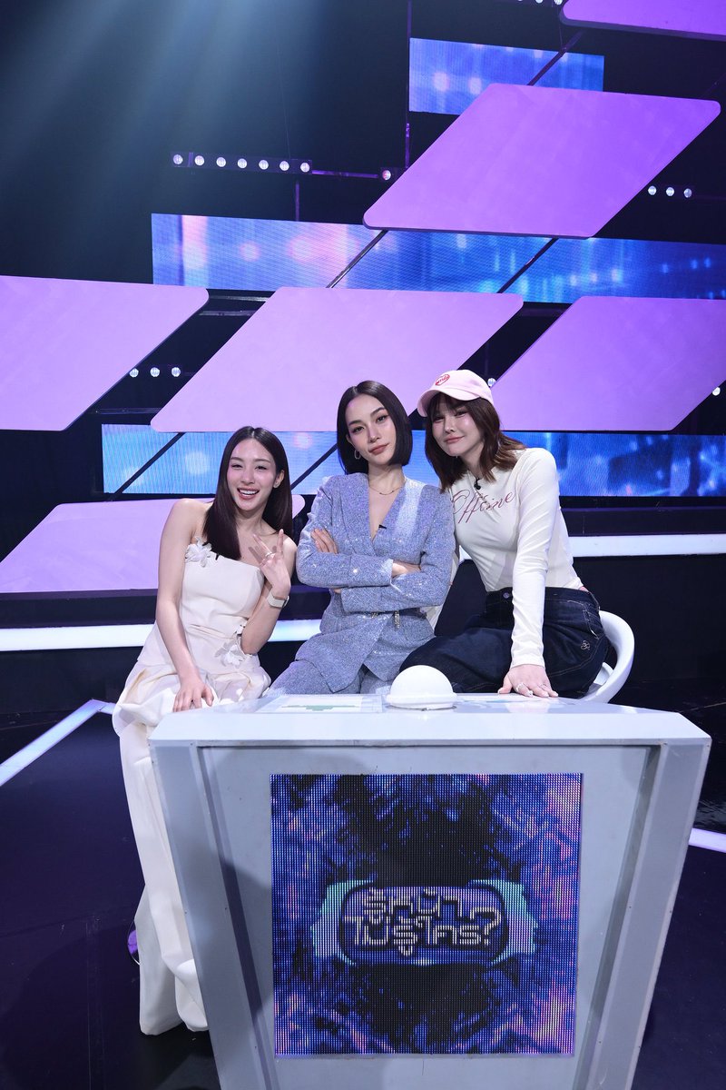 หนาวริ tweet media