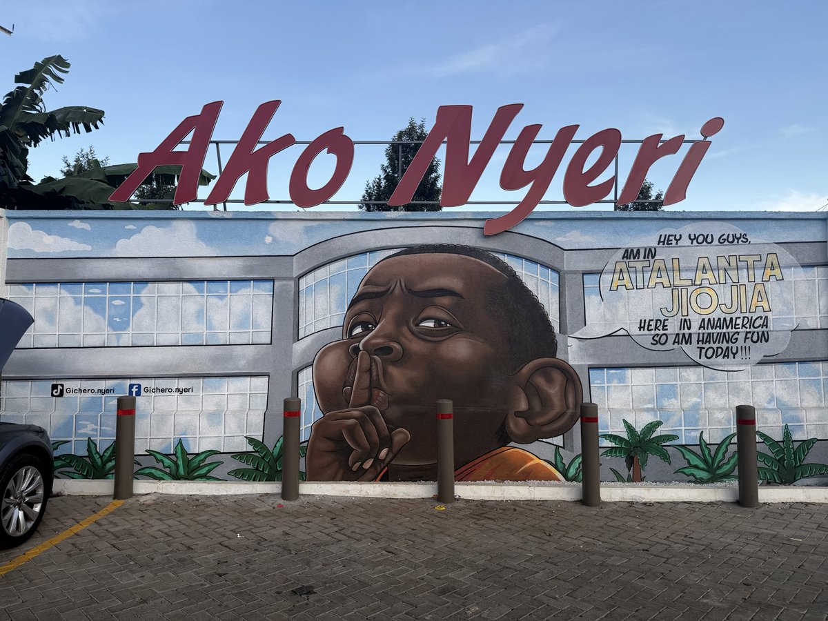 ilanakariukii's tweet photo. Highlight of my weekend was seeing this mural in person 😂 najua watu kwa hii petrol station walishangaa na mimi. I was geeking very hard https://t.co/W9QAO1tQmT