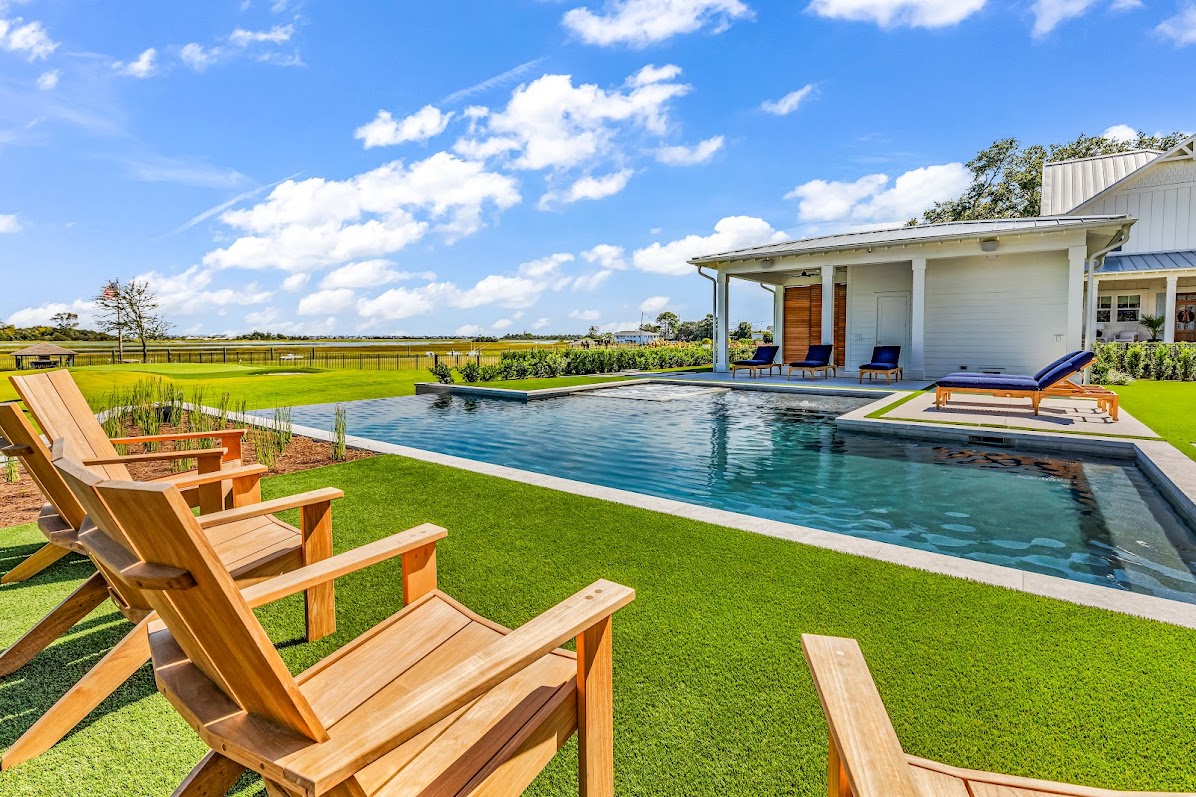 _Coastal_Design's tweet image. I design pools that feel like home — and like a getaway. Sleek lines, lush sustainable landscaping, and craftsmanship that stands up to the coast. Want a private oasis that’s both award-winning and built to last? Let’s make it happen.  #PoolDesign #OutdoorLiving #WilmingtonNC