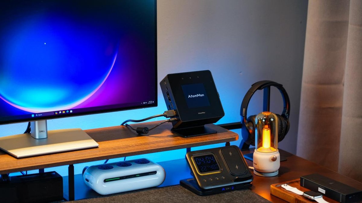 kimberly webb tweet media